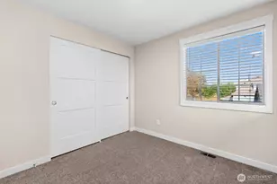 720 7th St SW, Puyallup, WA 98371 - Photo 29