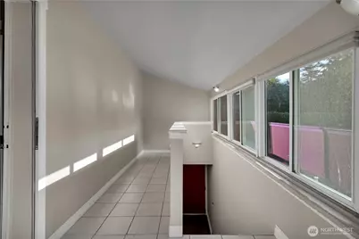 1547 SW Myrtle Street, Seattle, WA 98106 - Photo 17