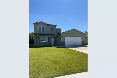 653 E Franklin Street, Connell, WA 99326 - Photo 1