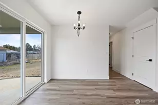 653 E Franklin St, Connell, WA 99326 - Photo 5