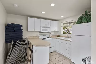 12631 NE 9th Place #C205, Bellevue, WA 98005 - Photo 19