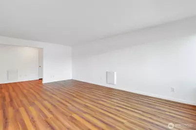 19414 Aurora Avenue N #107, Shoreline, WA 98133 - Photo 17