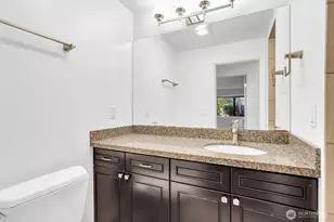 19414 Aurora Ave N, Shoreline, WA 98133 - Photo 27