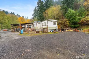 1586 King Rd, Winlock, WA 98596 - Photo 11