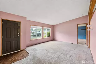 8212 8th Ave Ct E, Tacoma, WA 98404 - Photo 5