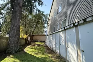 14344 N Stone Ave, Seattle, WA 98133 - Photo 9