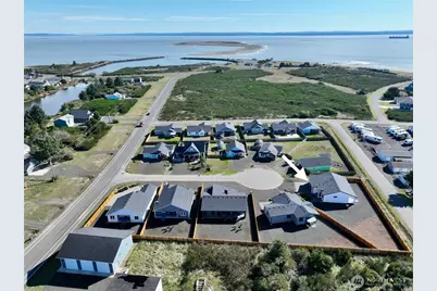 998 Alida Court SE, Ocean Shores, WA 98569 - Photo 3
