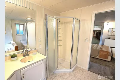 1121 244th Street SW #11, Bothell, WA 98021 - Photo 11