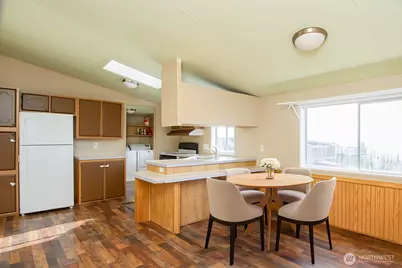 5541 Bayvue Road, Blaine, WA 98230 - Photo 5