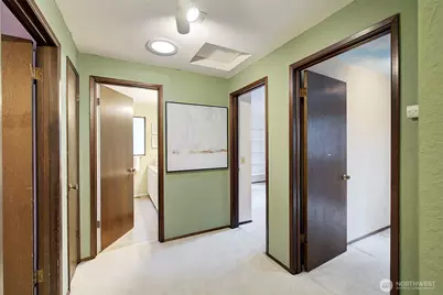 22710 2nd Avenue SE, Bothell, WA 98021 - Photo 15