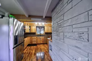 614 Alder St, Centralia, WA 98531 - Photo 9