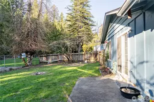 709 N 23rd Ave, Kelso, WA 98626 - Photo 15