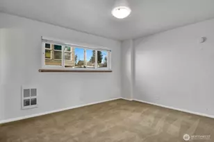 4130 36th Ave SW, Seattle, WA 98126 - Photo 17