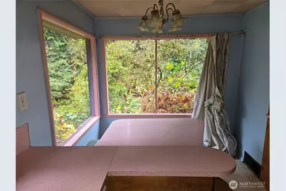 10415 Slater Avenue NE, Kirkland, WA 98033 - Photo 21