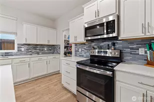 2113 Lancaster Dr, Ferndale, WA 98248 - Photo 13