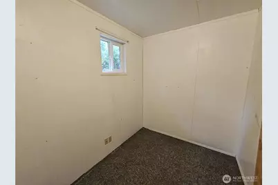 231 E Lakeview Drive, Grapeview, WA 98546 - Photo 9