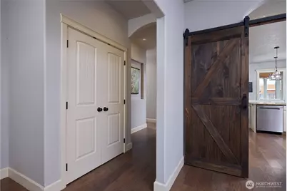 1390 S 3rd Avenue, Walla Walla, WA 99362 - Photo 3