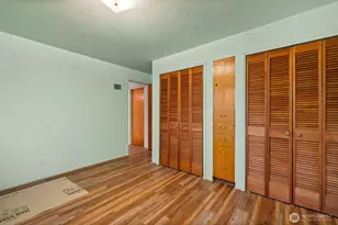 16051 SE 16th St, Bellevue, WA 98008 - Photo 35