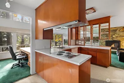 16051 SE 16th Street, Bellevue, WA 98008 - Photo 25