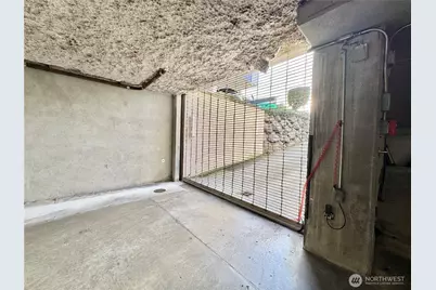 4222 Beach Drive SW #401, Seattle, WA 98116 - Photo 37