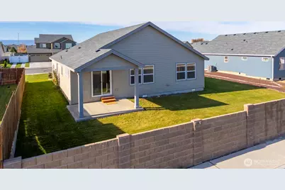 908 Redmond Avenue NE, Quincy, WA 98848 - Photo 29