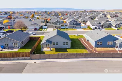 908 Redmond Avenue NE, Quincy, WA 98848 - Photo 33