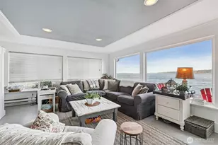 3151 Shoreline Dr, Camano Island, WA 98282 - Photo 9