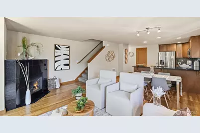 2342 44th Avenue SW #A, Seattle, WA 98116 - Photo 15