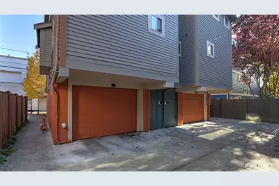 2342 44th Avenue SW #A, Seattle, WA 98116 - Photo 23