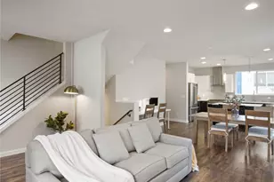 8545 22nd Pl NE, Seattle, WA 98115 - Photo 9