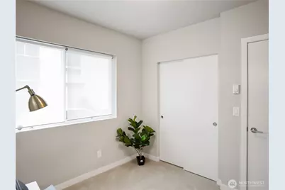 8545 22nd Place NE, Seattle, WA 98115 - Photo 7