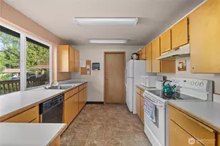 20156 Vikings Crest NE, Poulsbo, WA 98370 - Photo 29