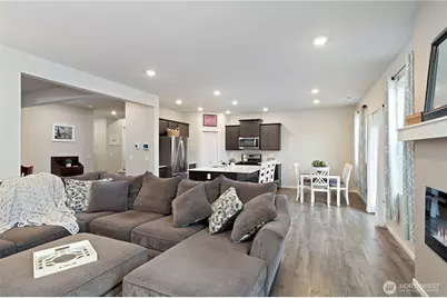 10671 187th Street Ct E, Puyallup, WA 98374 - Photo 7