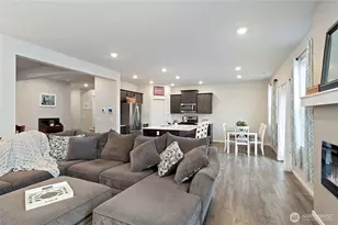 10671 187th St Ct E, Puyallup, WA 98374 - Photo 7