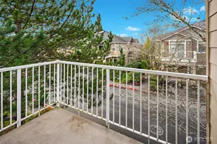 22751 SE 12th Ln, Sammamish, WA 98075 - Photo 13