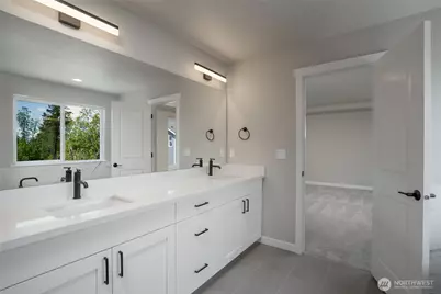 2421 SW Ridgeway Drive, Oak Harbor, WA 98277 - Photo 9