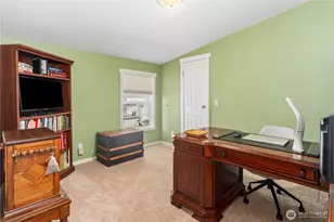 620 NE Saturn Ln, Bremerton, WA 98311 - Photo 19