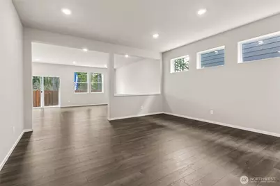 4039 Hyde Loop NE #111, Olympia, WA 98506 - Photo 5