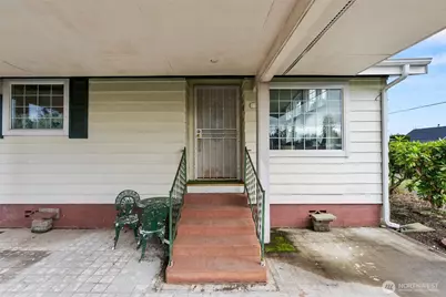 1622 W Young Street, Elma, WA 98541 - Photo 5