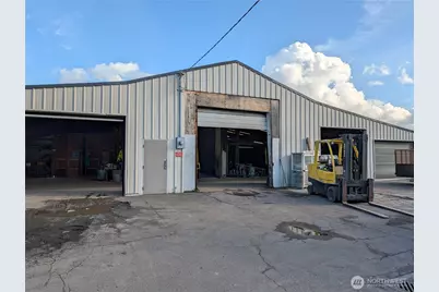 5503 47th Avenue NE, Marysville, WA 98270 - Photo 3