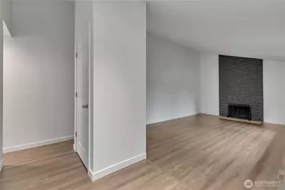 2728 Natalie Lane, Steilacoom, WA 98388 - Photo 9