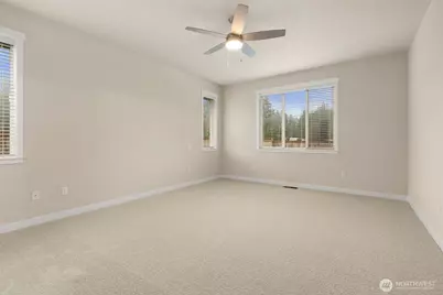 9057 Wyatt Loop SE, Tumwater, WA 98501 - Photo 23