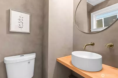 7350 22nd Avenue NW #B, Seattle, WA 98117 - Photo 11