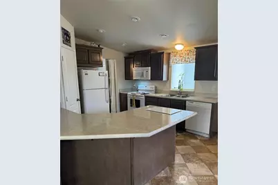 7104 141st Avenue, Sumner, WA 98390 - Photo 7