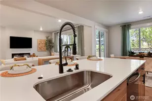 32427 Myrtle Ave SE, Black Diamond, WA 98010 - Photo 7