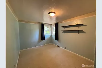 3604 Madrona Street, Bremerton, WA 98312 - Photo 13