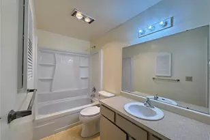 11004 NE 68th St, Kirkland, WA 98033 - Photo 7