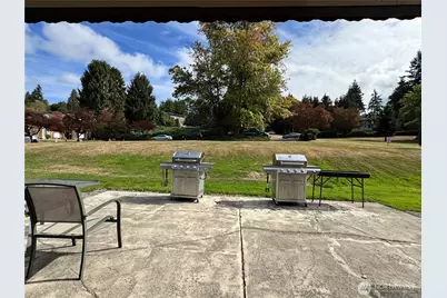 11004 NE 68th Street #910, Kirkland, WA 98033 - Photo 37