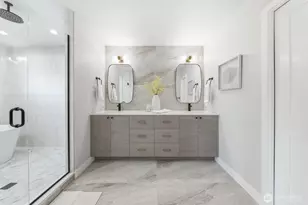 11217 NE 95th St, Kirkland, WA 98033 - Photo 33