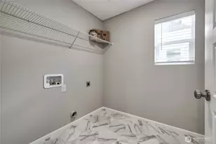 22892 SE Sitka St, Black Diamond, WA 98010 - Photo 17